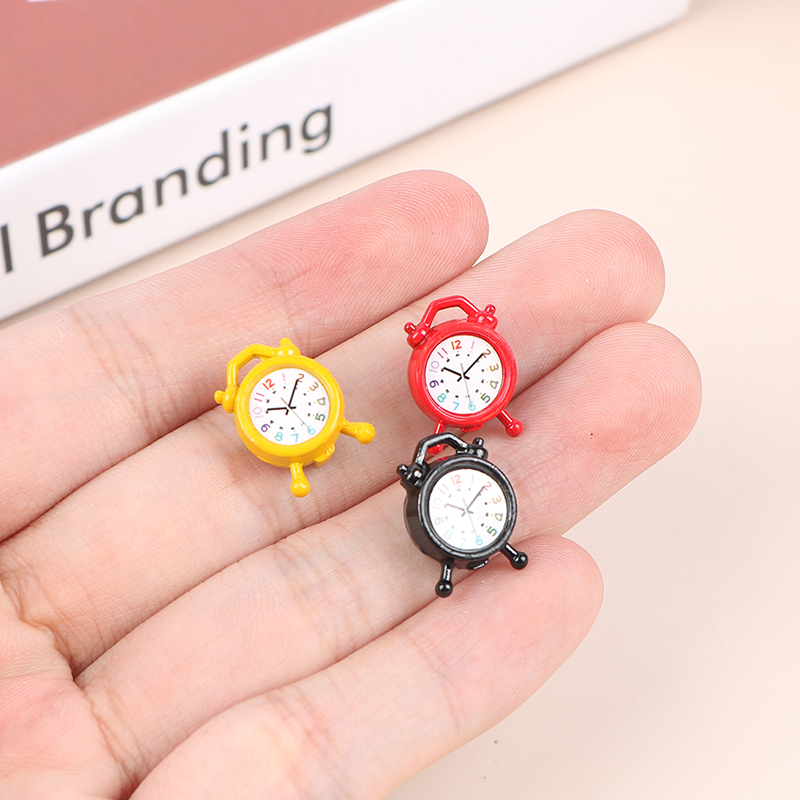 1PC 1:12 Scale Alarm Clock Dol - Home Security Gadgets recensione e prezzo